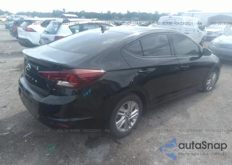 2019 Hyundai Elantra Sel z USA, uszkodzony, nr VIN 5NPD84LF8KH485236